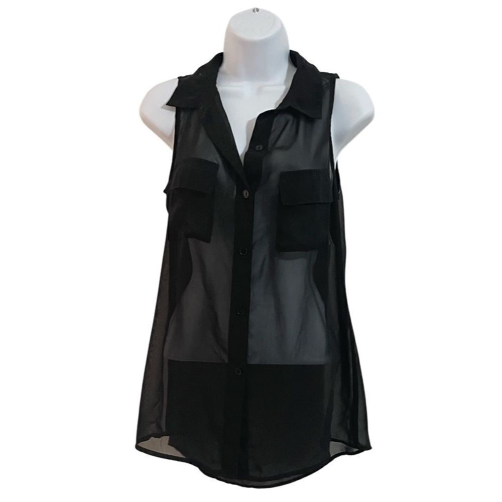 🎉 3/$25 🎉 Sheer Polyester Collard Tank